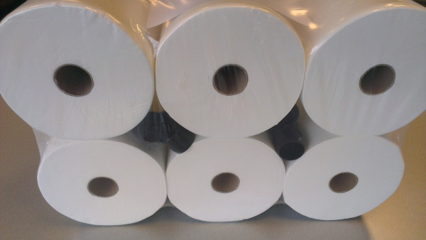 Rol poetspapier easycut met dop Bewima Rol poetspapier easycut met dop Bewima